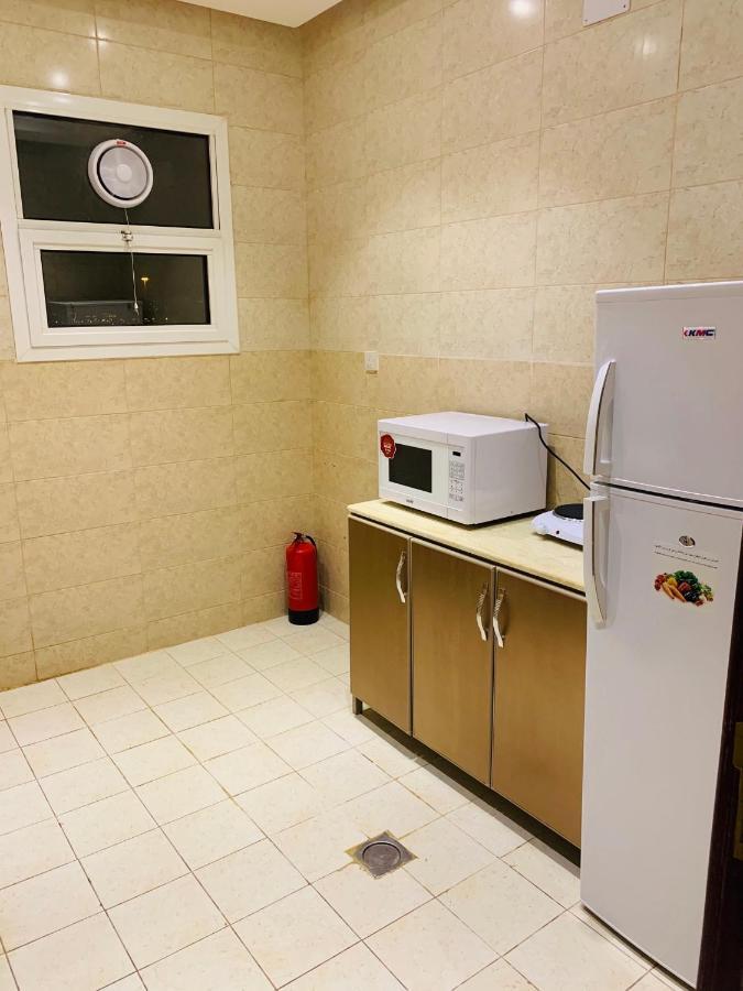 Al Bateel Furnished Apartments ริยาดห์ ภายนอก รูปภาพ